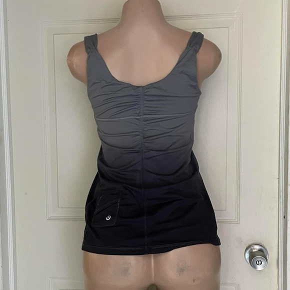 Lululemon athletica tank top - Picture 3 of 4